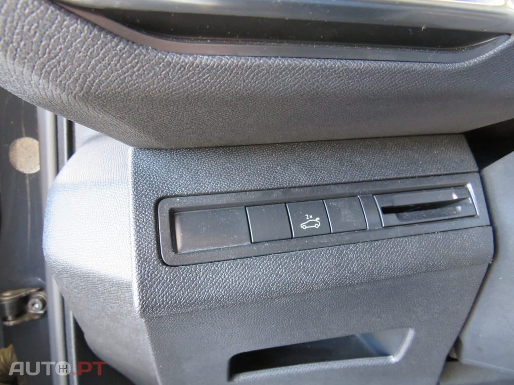 Peugeot 3008 1.5 BlueHDi GT Line