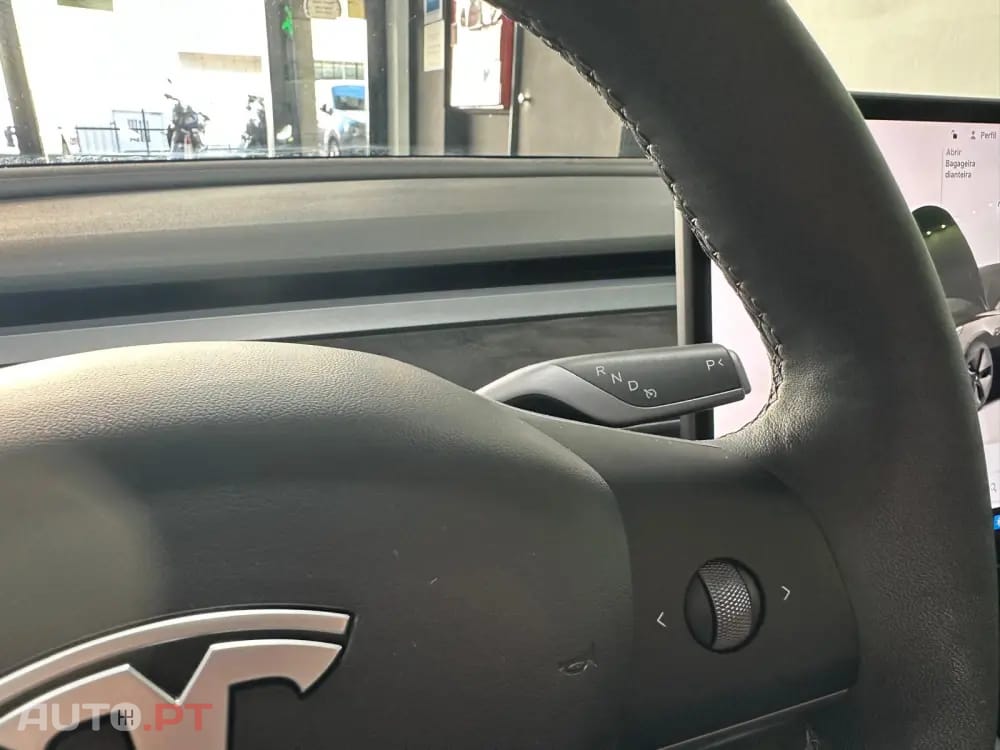 Tesla Model 3 Standard RWD Plus