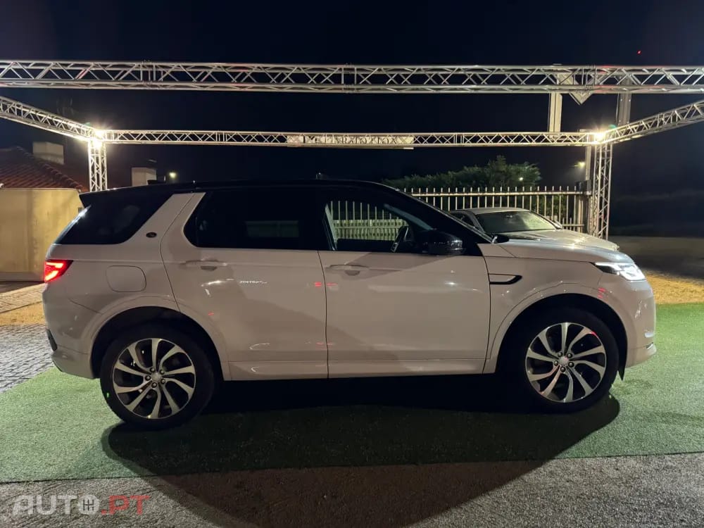 Land Rover Discovery Sport 2.0 D165 R-Dynamic S