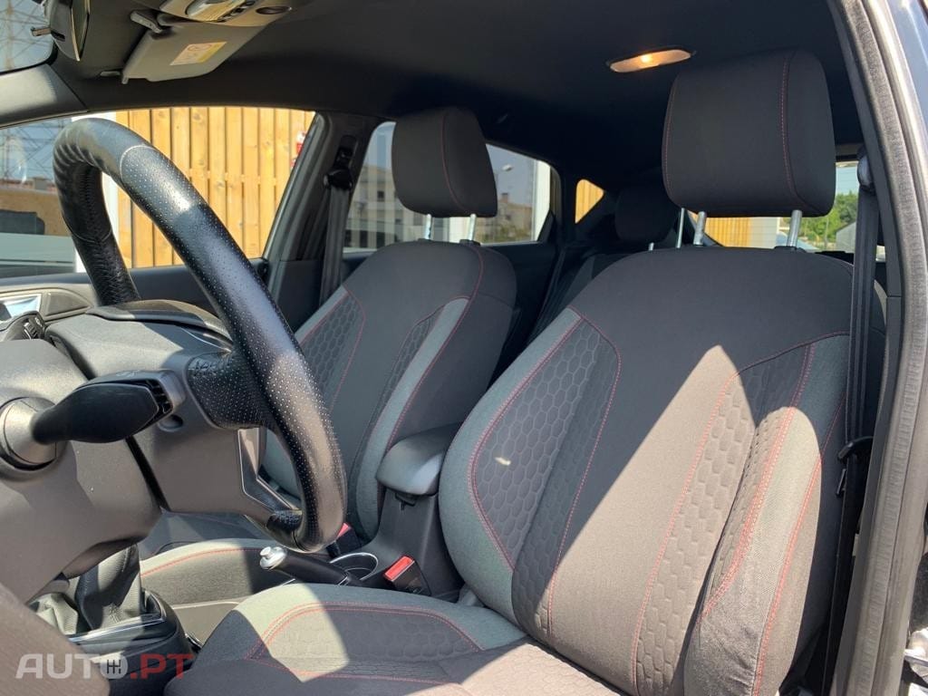 Ford Fiesta 1.5 TDCi ST-LINE
