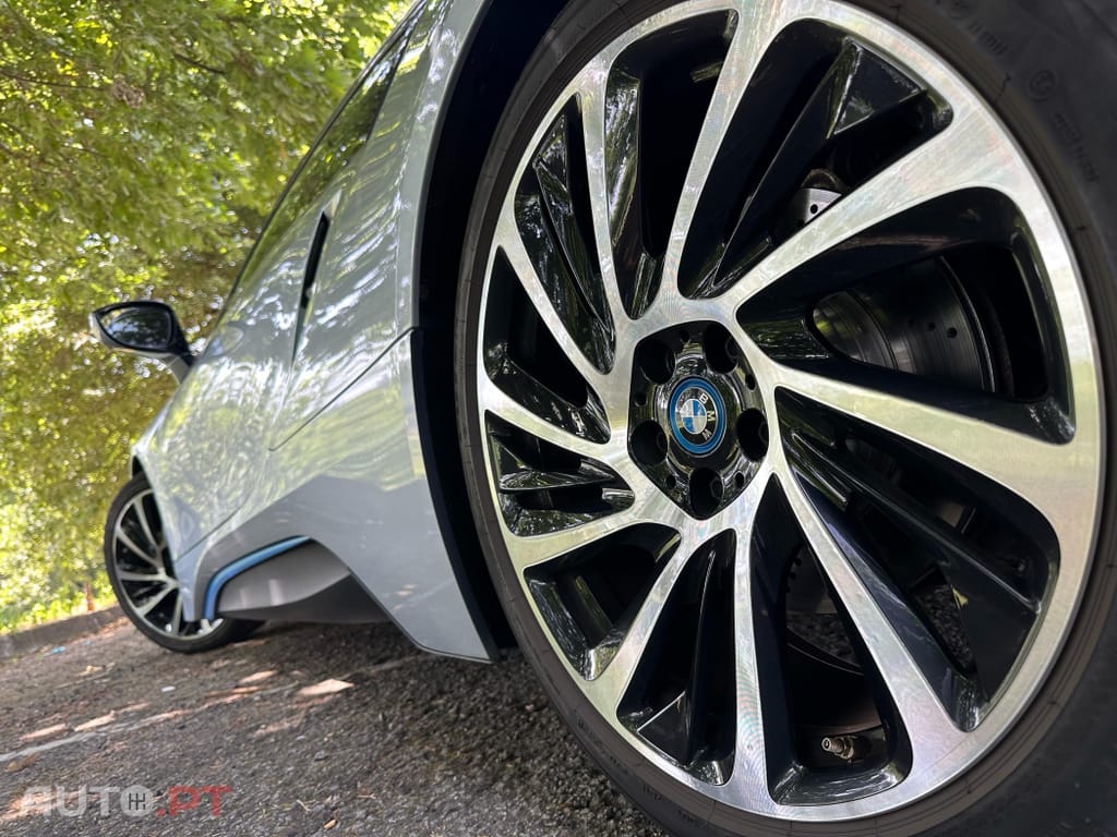 BMW i8 Standard 362cv