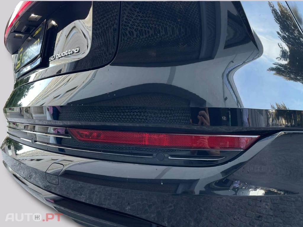 Audi E-Tron 50 QUATTRO