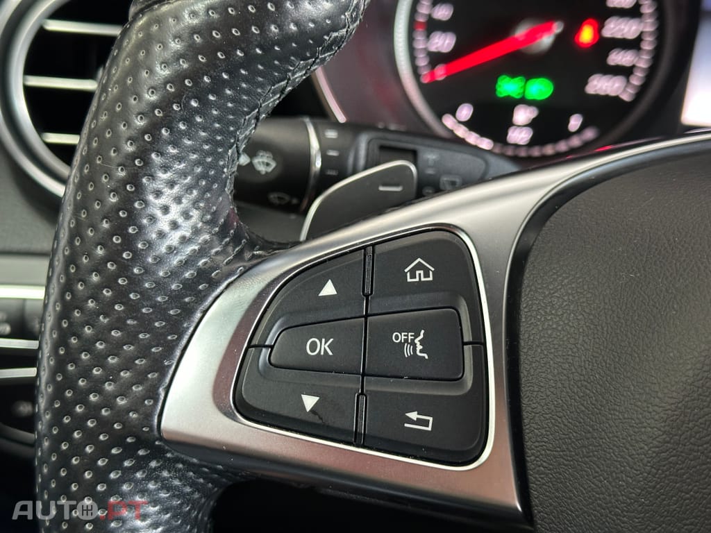 Mercedes-Benz GLC 350 Outro