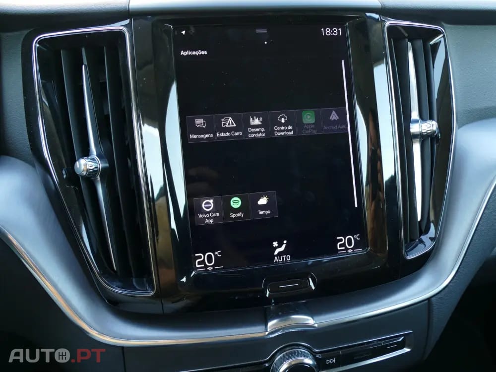 Volvo XC60 2.0 D4 Momentum Geartronic