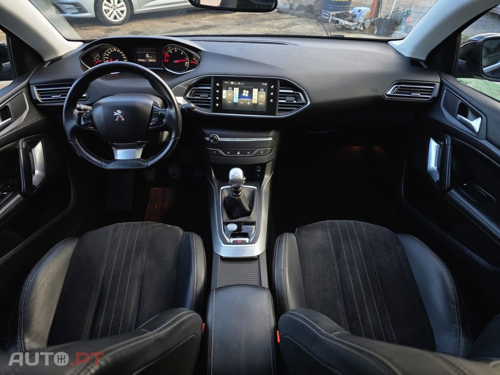 Peugeot 308 2.0 BlueHDi Allure J18