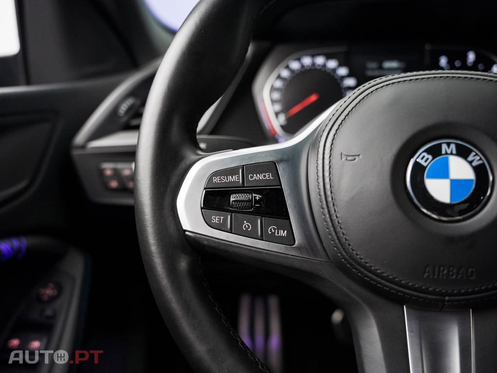 BMW 216 d Pack Desportivo M