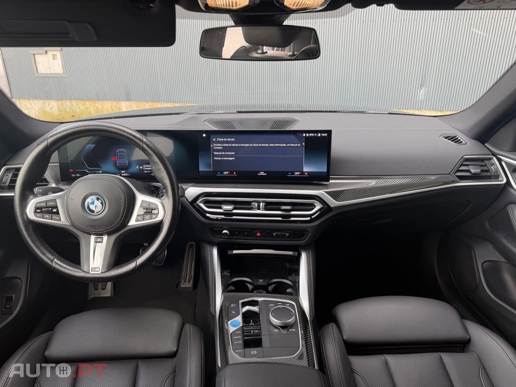 BMW i4 eDrive35 Gran Coupe M Sport — fotografia 19
