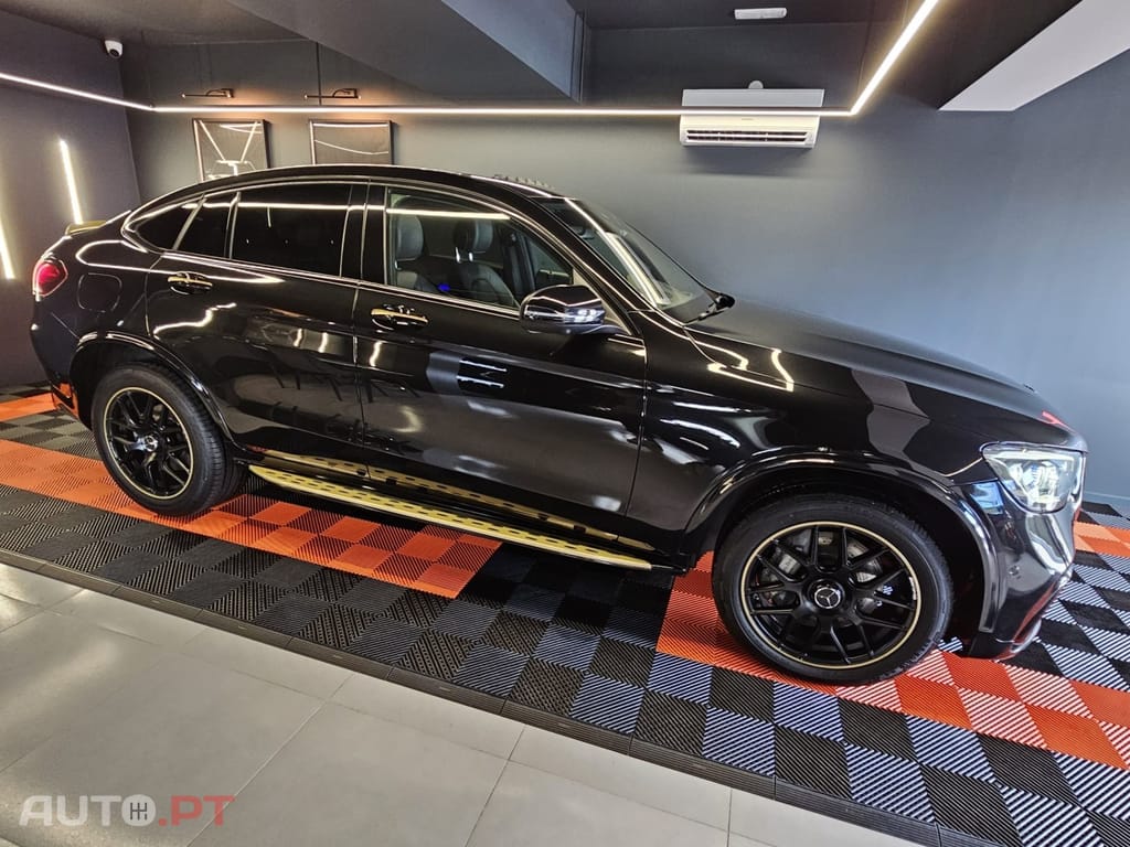Mercedes-Benz GLC 300 de 4Matic 9G-TRONIC