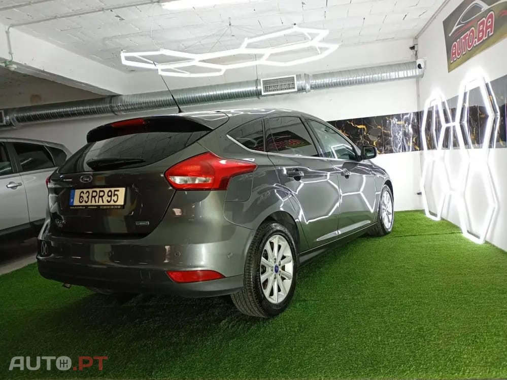Ford Focus 1.0 SCTi ST-Line