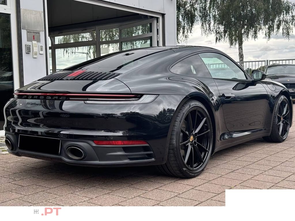 Porsche 992 CoupÃ©