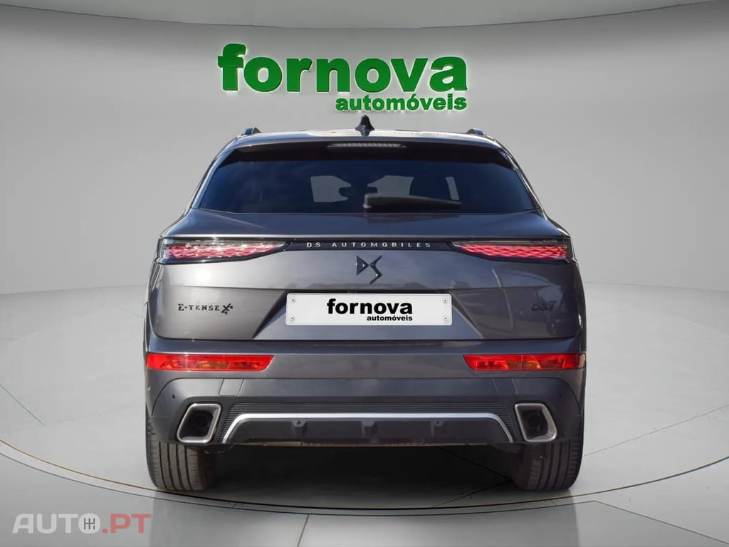 DS DS7 E-Tense 4x4 Performance Line +