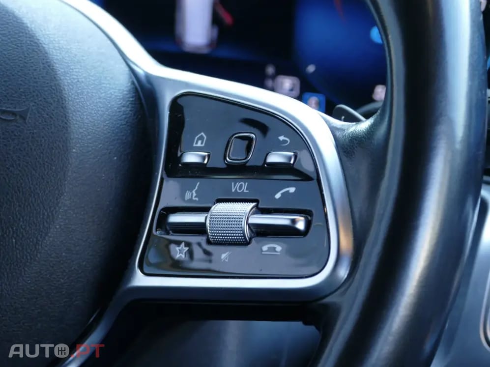 Mercedes-Benz EQB 300 4Matic
