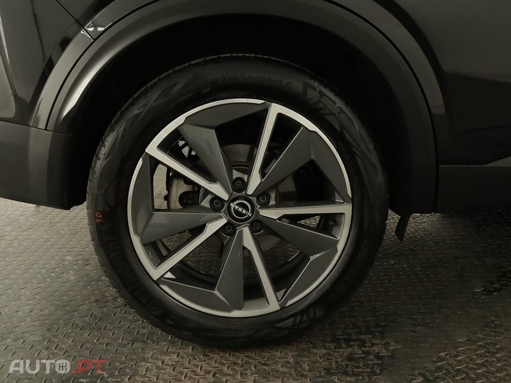 Nissan Qashqai Qashqai 1.3 DIG-T Tekna SKY