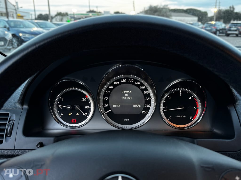 Mercedes-Benz C 220 CDi Avantgarde BlueEfficiency