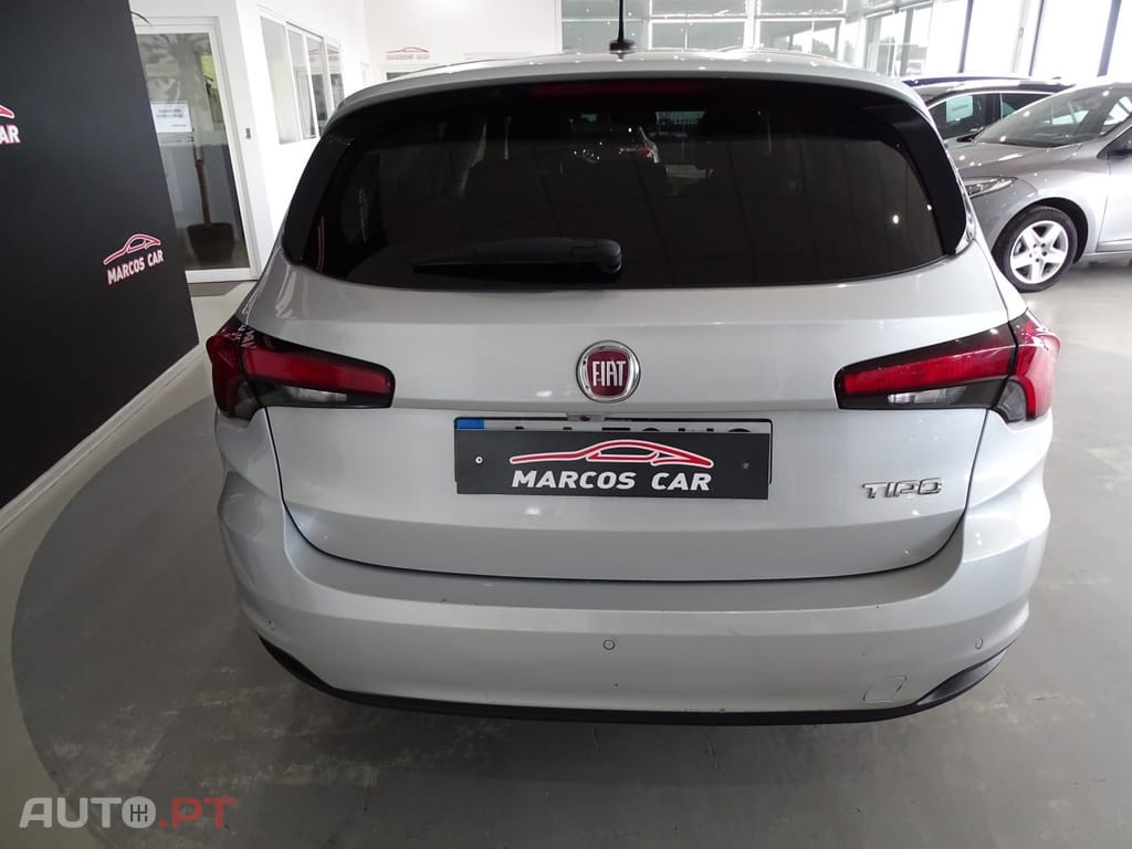 Fiat Tipo 1.3 M-Jet Lounge