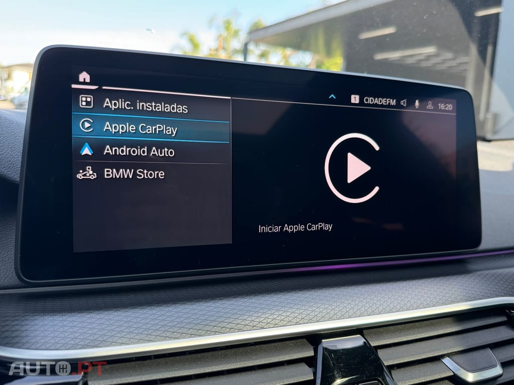 BMW 530 e Pack Desportivo M