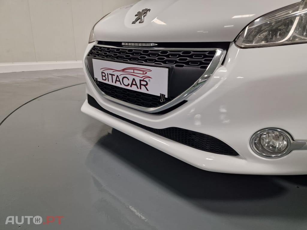 Peugeot 208 1.4 HDi Active