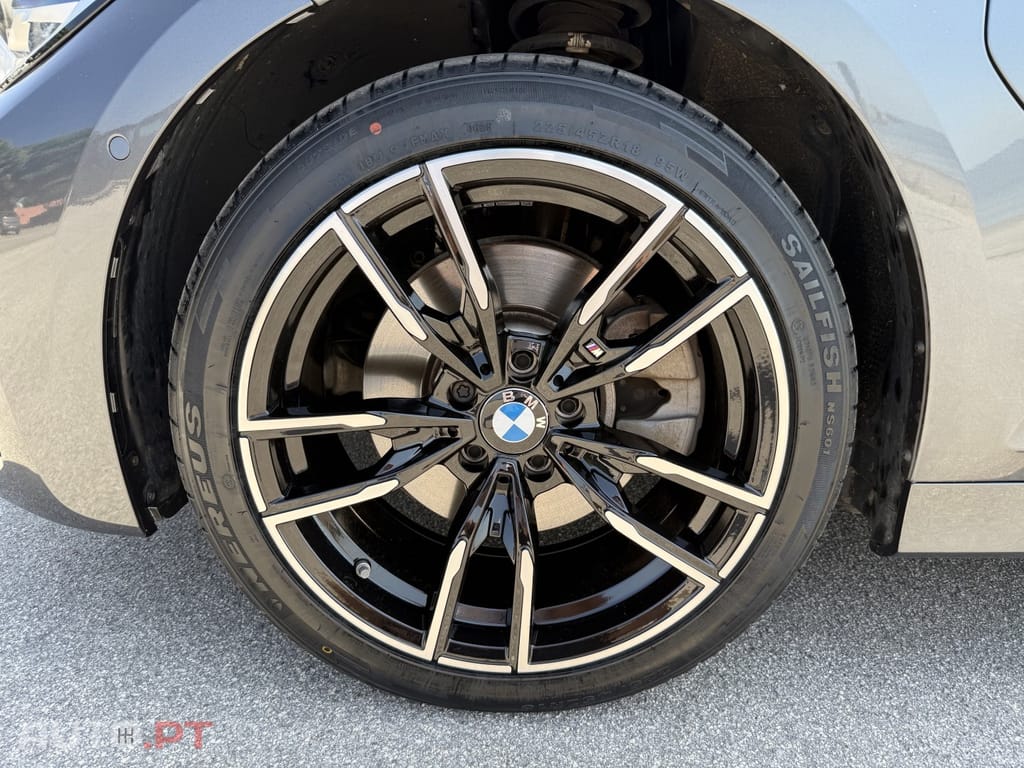 BMW 320 e Touring Line Sport Auto