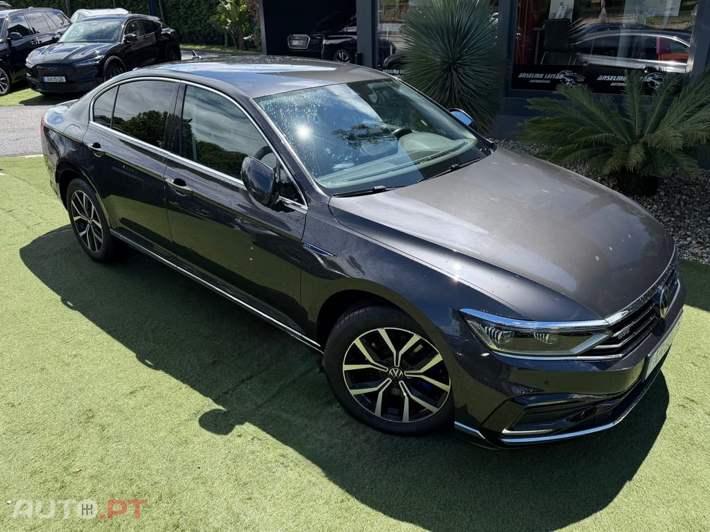 Volkswagen Passat 1.4 TSI GTE+ Plug-in