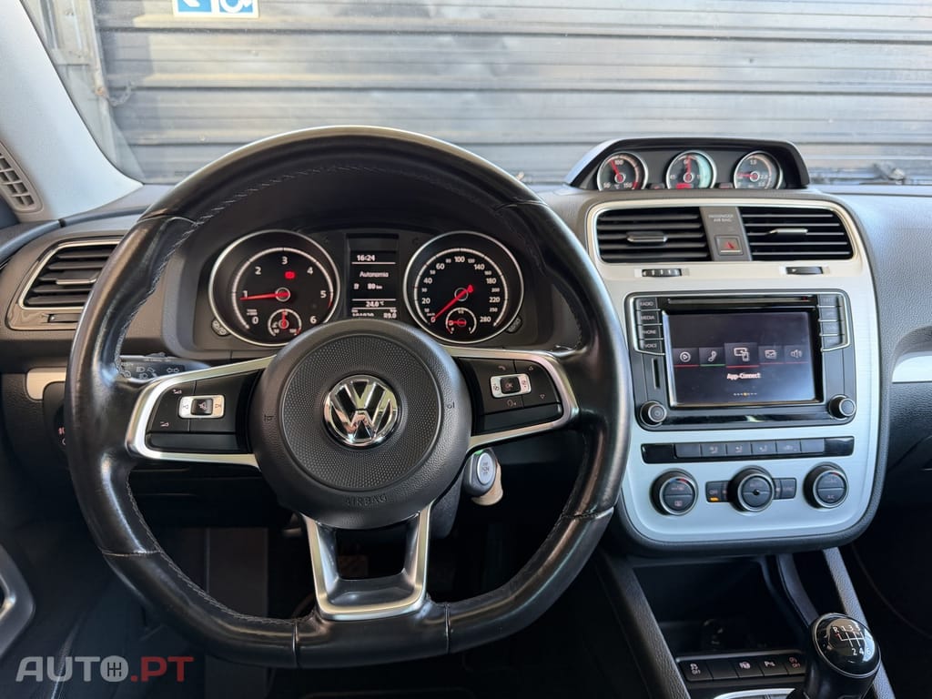Volkswagen Scirocco 2.0 TDI Sport