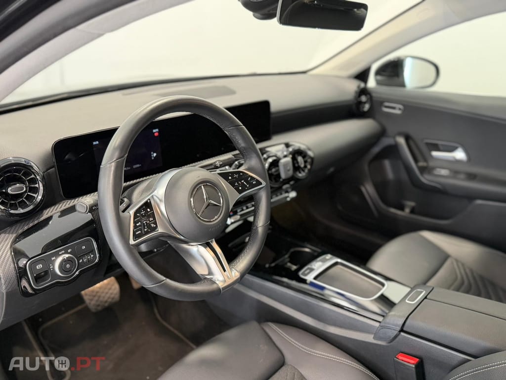 Mercedes-Benz A 250 e