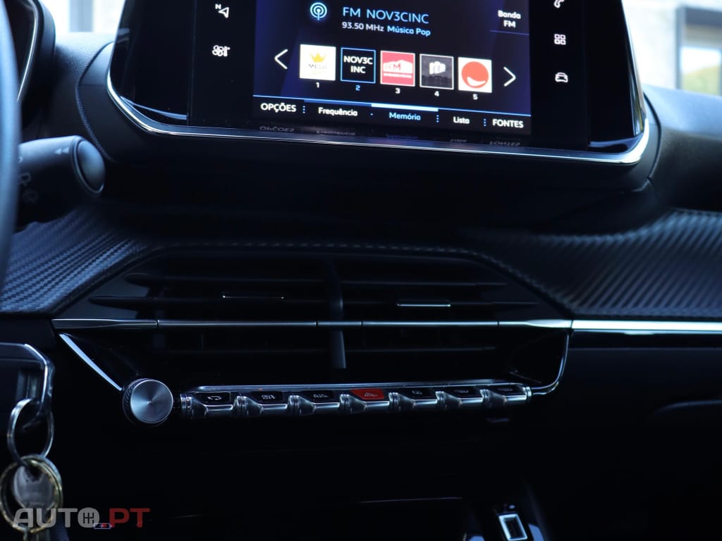 Peugeot 2008 PureTech 100 Stop&Start Allure Pack