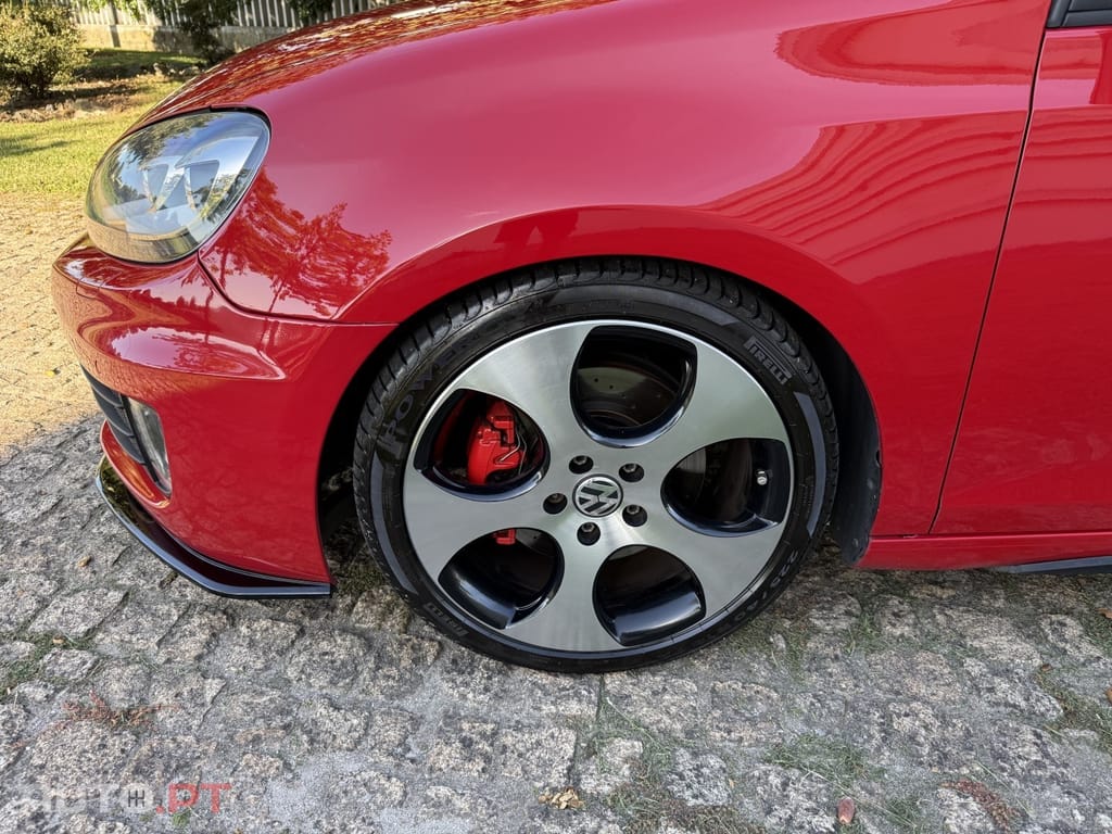 Volkswagen Golf 2.0 GTi