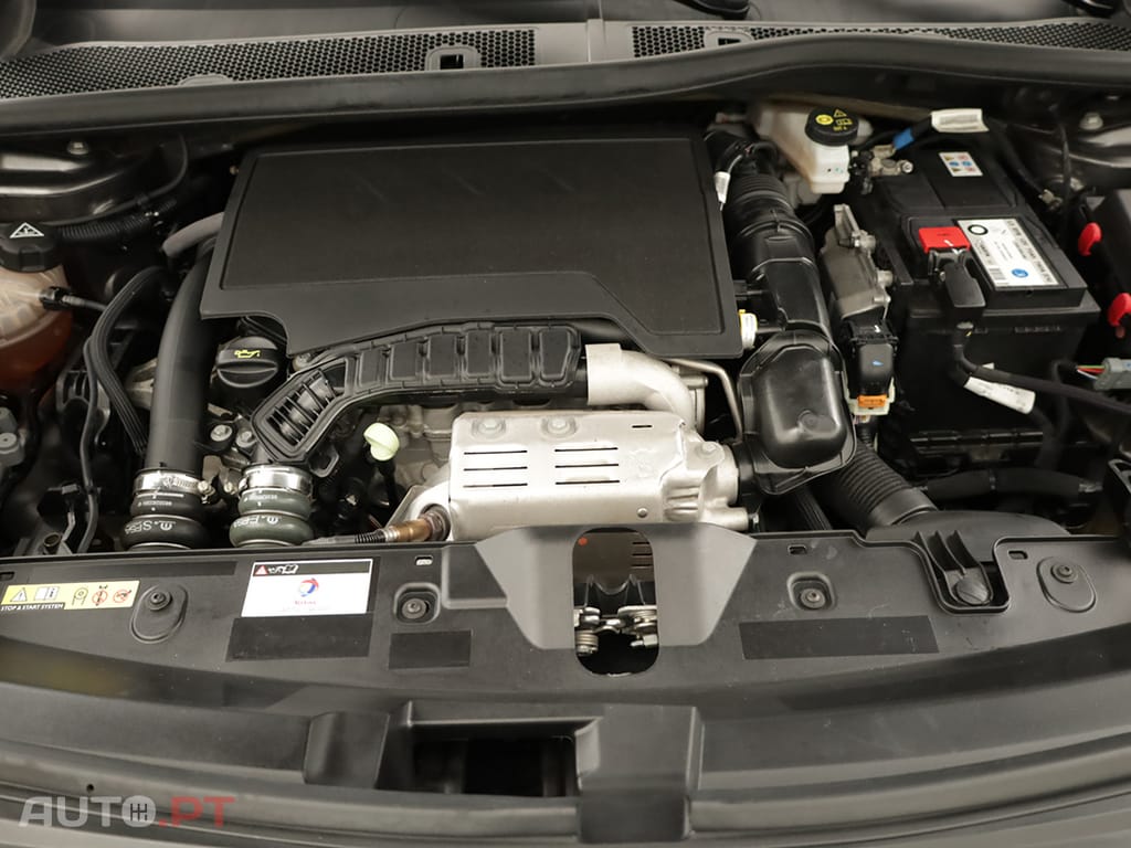 Peugeot 2008 2008 1.2 PureTech Active Pack