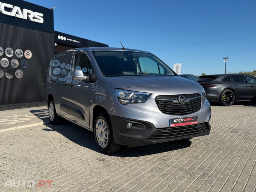 Opel Combo 1.5 CDTi L2H1 Essentia