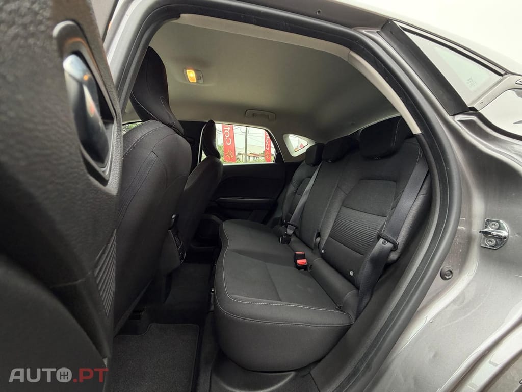 Renault Captur 1.0 TCe Zen — fotografia 16