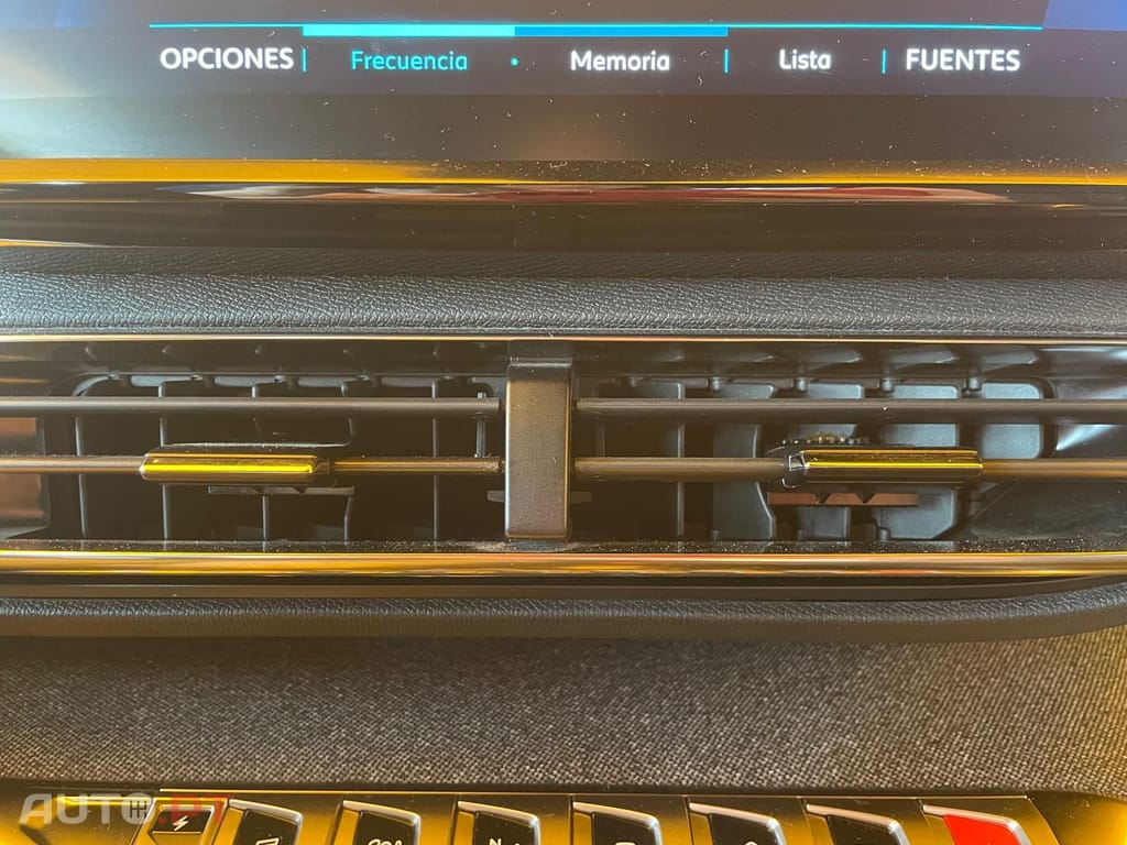 Peugeot 3008 1.6 Hybrid  Allure Pack