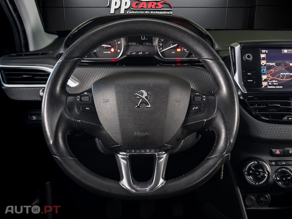Peugeot 2008 1.6 BlueHDi Style