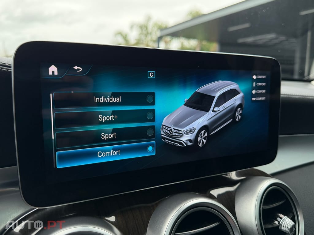 Mercedes-Benz GLC 300 e 4Matic