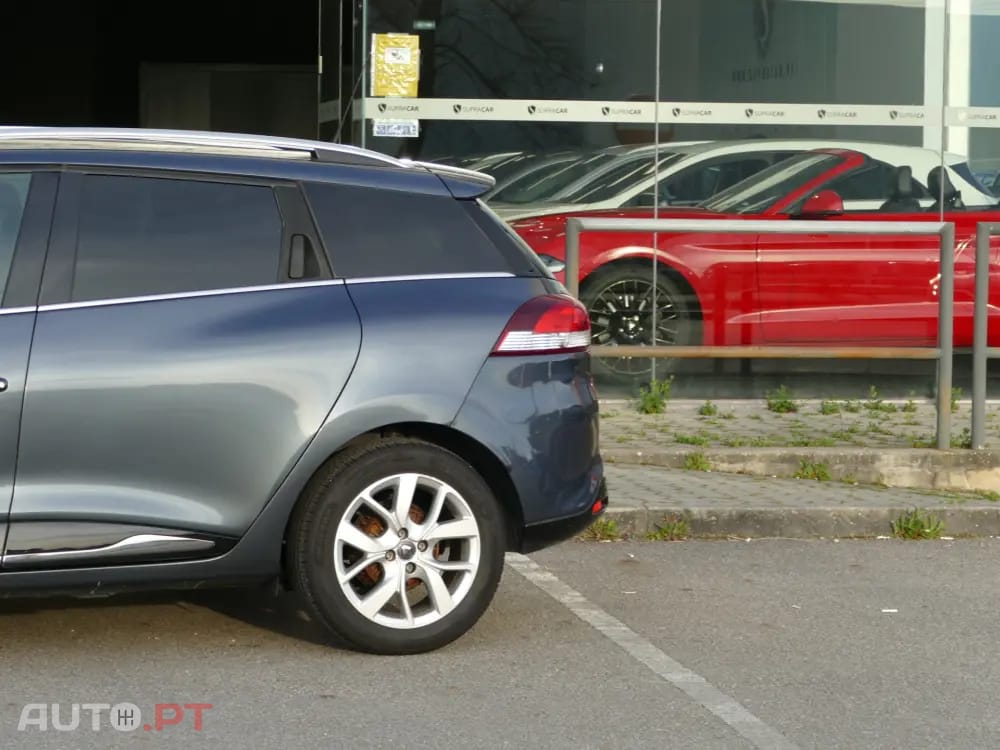 Renault Clio Sport Tourer 0.9 TCe Limited