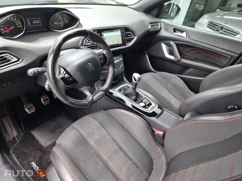 Peugeot 308 1.2 PureTech GT Line