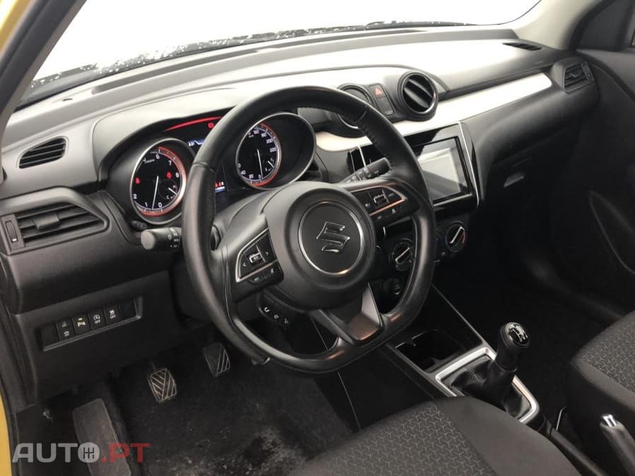 Suzuki Swift 1.2 Dualjet Hybrid Privilege
