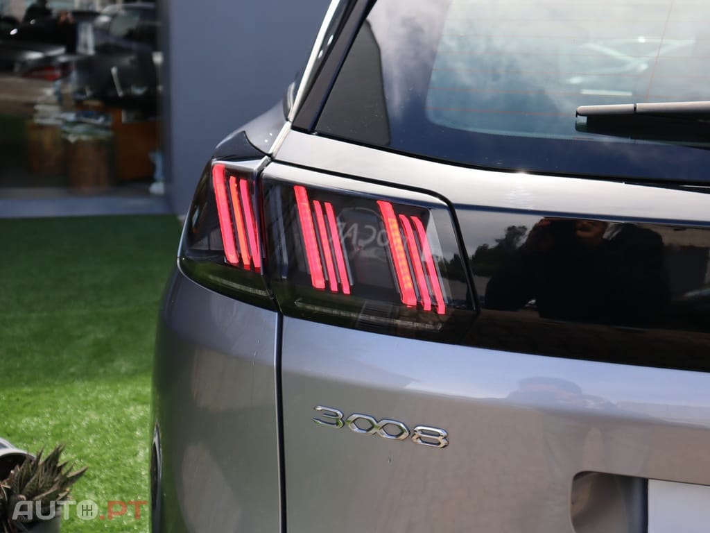 Peugeot 3008 BlueHDi 130 Stop & Start EAT8 Active Pack