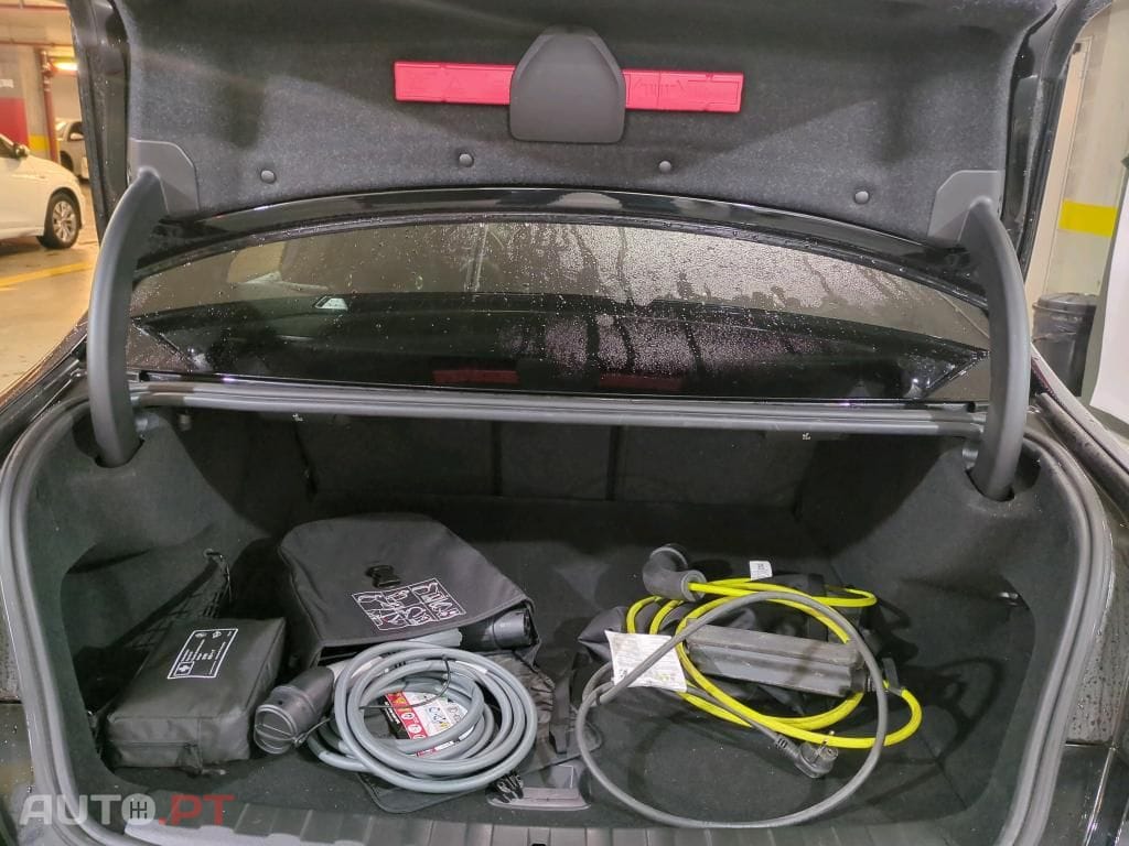 BMW 320 e Corporate Edition Auto