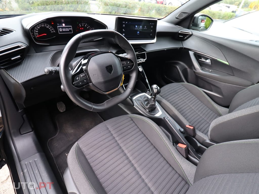 Peugeot 2008 1.2 PureTech Active