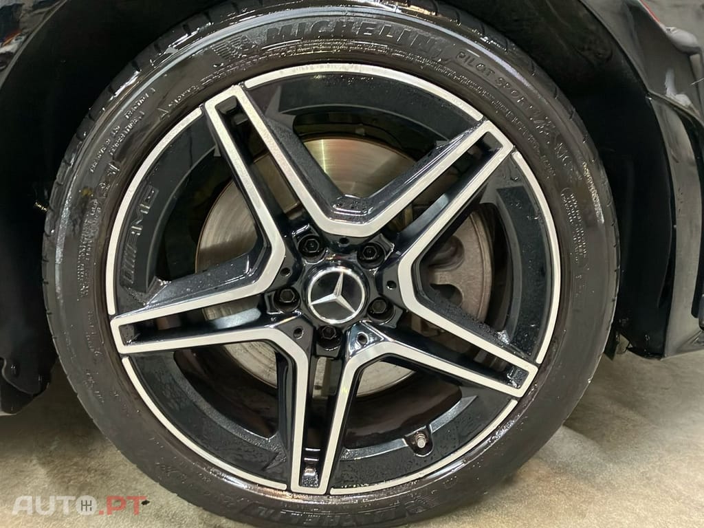 Mercedes-Benz CLA 250 e Shooting Brake AMG Line