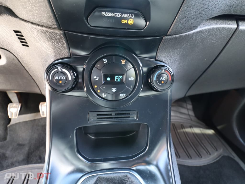 Ford Fiesta 1.5 TDCi STLine