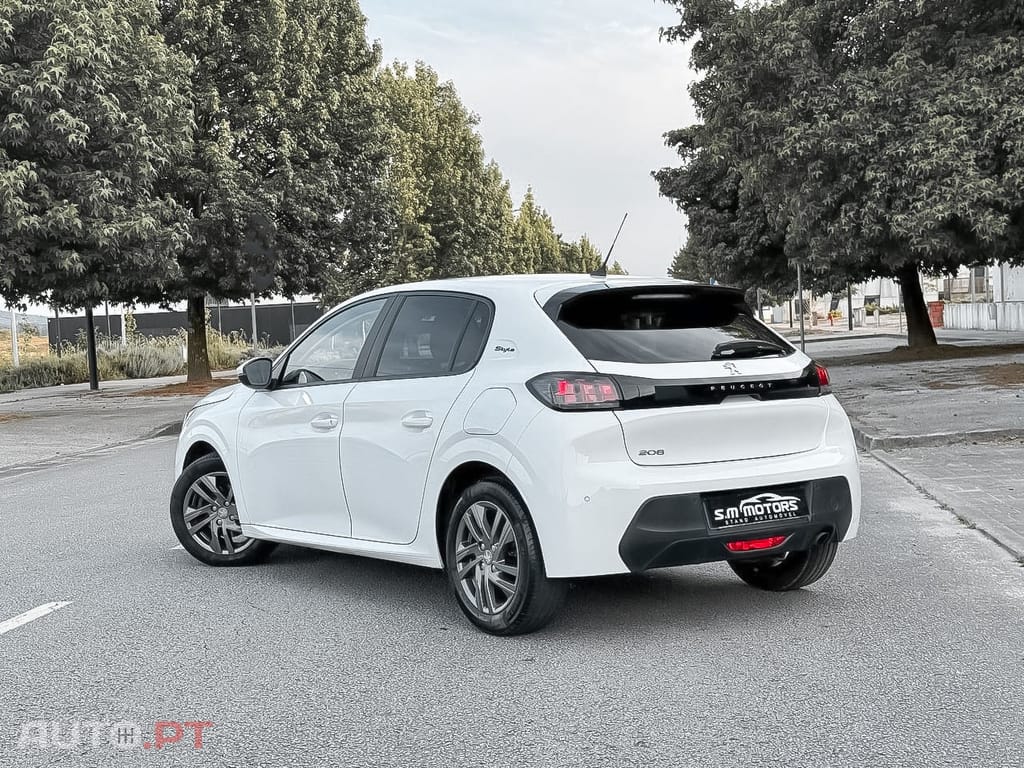 Peugeot 208 PureTech 100 Style