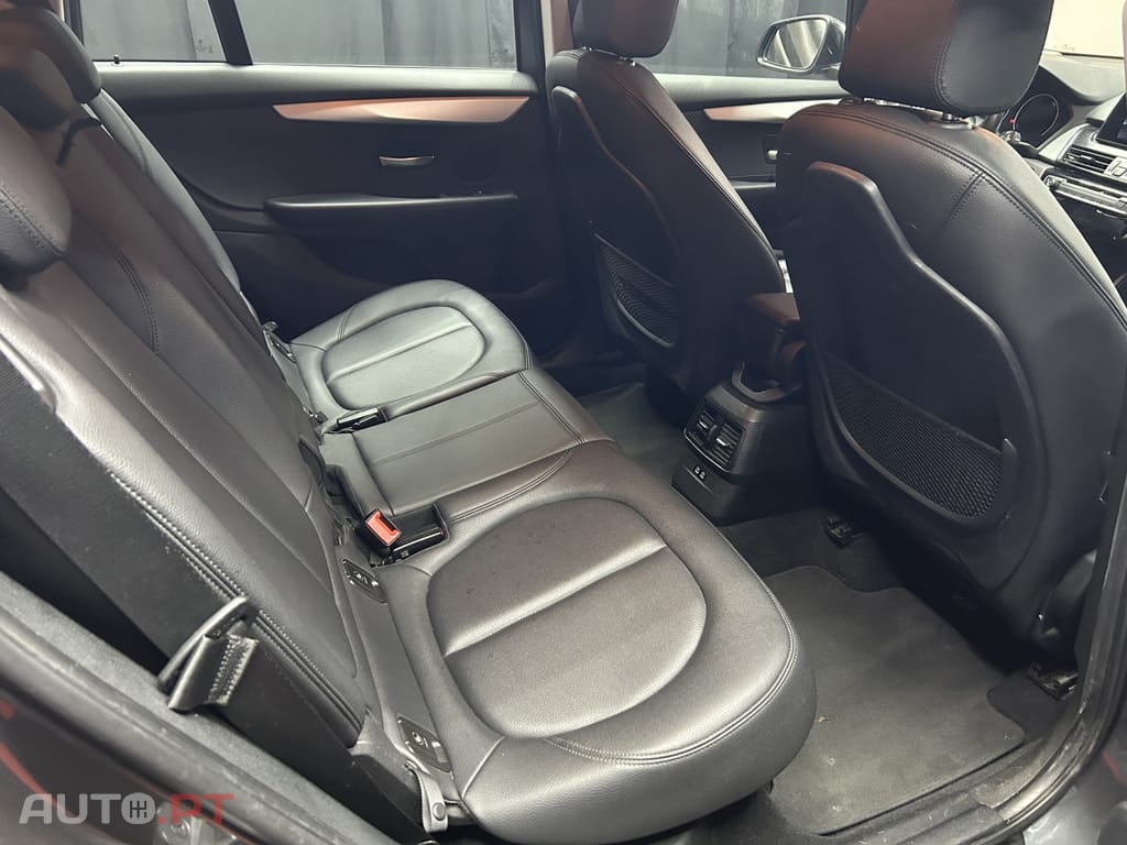 BMW 216 d 7L Advantage Auto