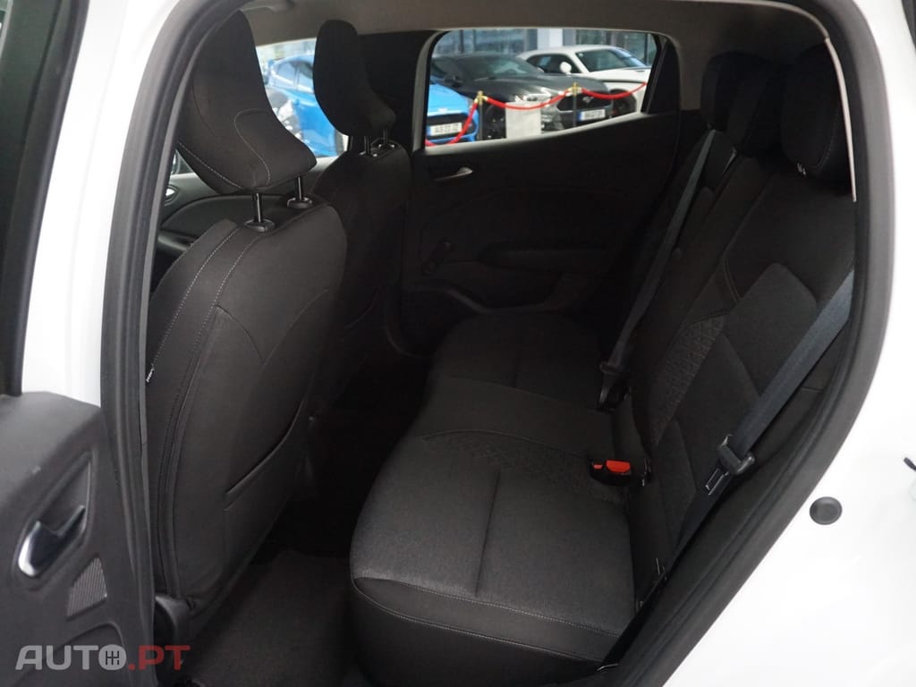 Renault Clio 1.0 TCe Intens Bi-Fuel