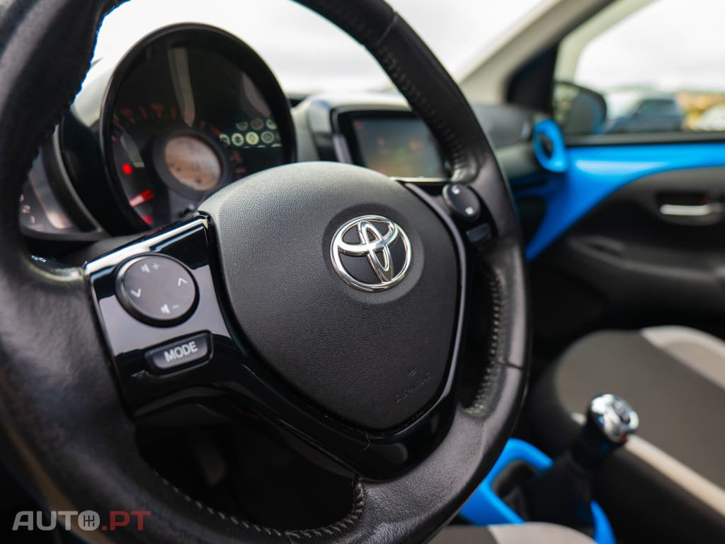 Toyota Aygo 1.0 X-Wave