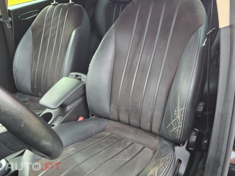 Lancia Delta 1.6 MultiJet 16v Oro