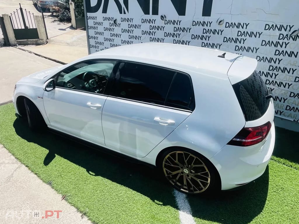 Volkswagen Golf GTI BlueMotion DSG