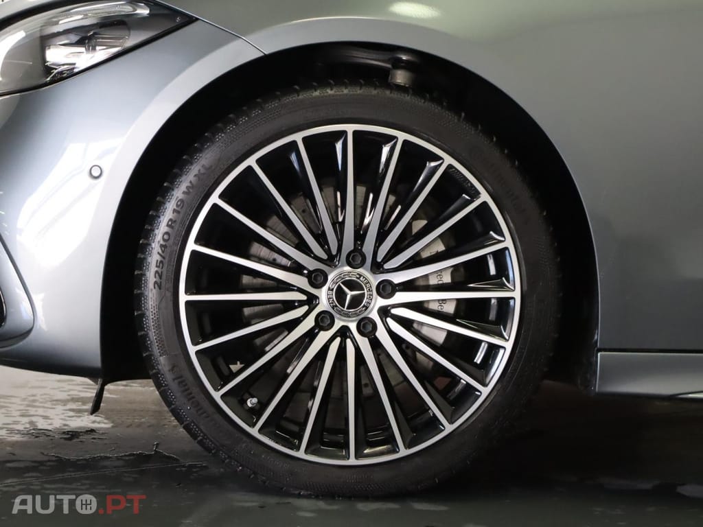 Mercedes-Benz C 300 de AMG Line