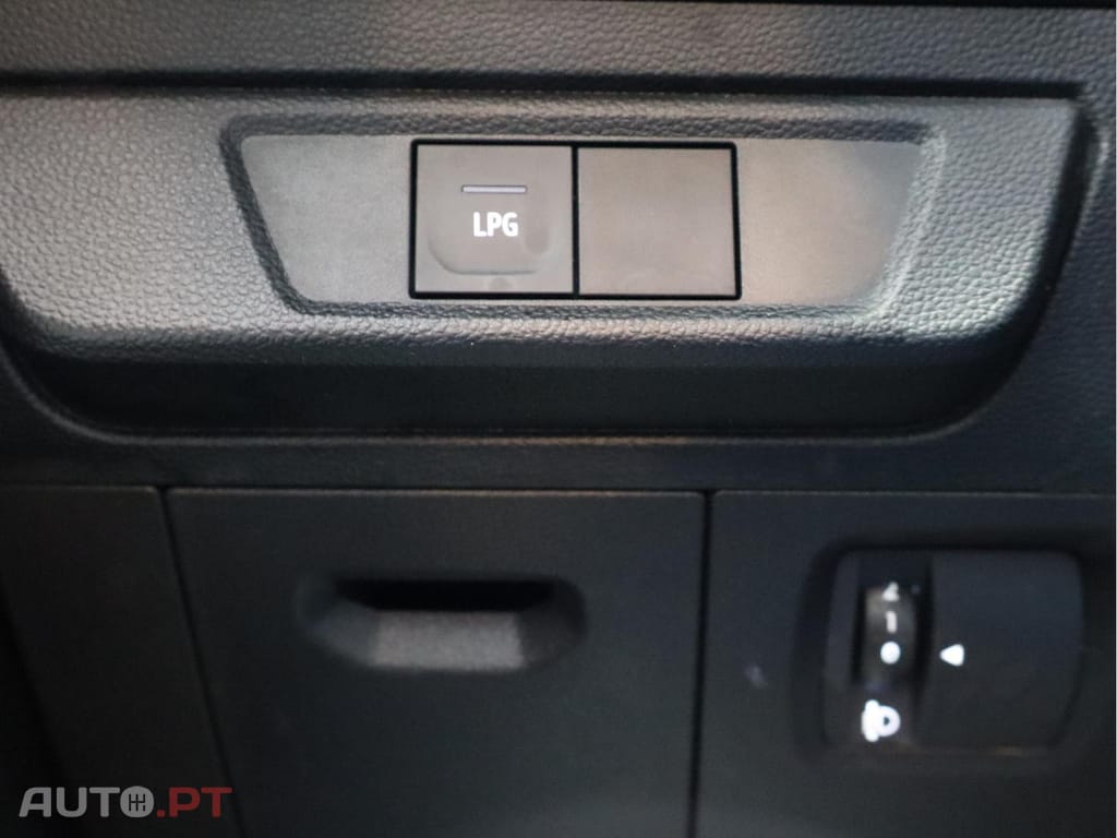 Dacia Jogger ECO-G 100 Bi-Fuel Expression 7 lugares