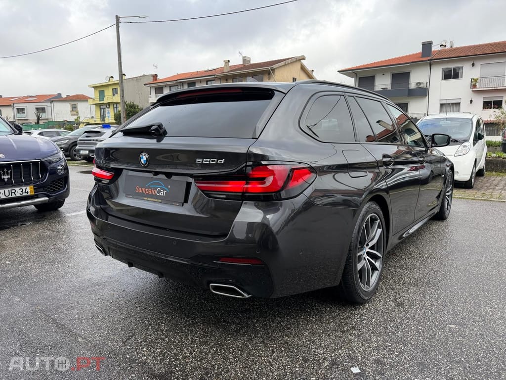 BMW 520 d Pack Desportivo M Auto